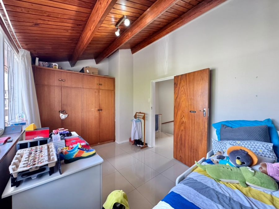 2 Bedroom Property for Sale in Kenilworth Western Cape